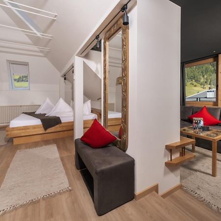 Hotel Goldener Adler - Im Sommer Silvretta Card Premium Inkludiert Ischgl Exterior photo