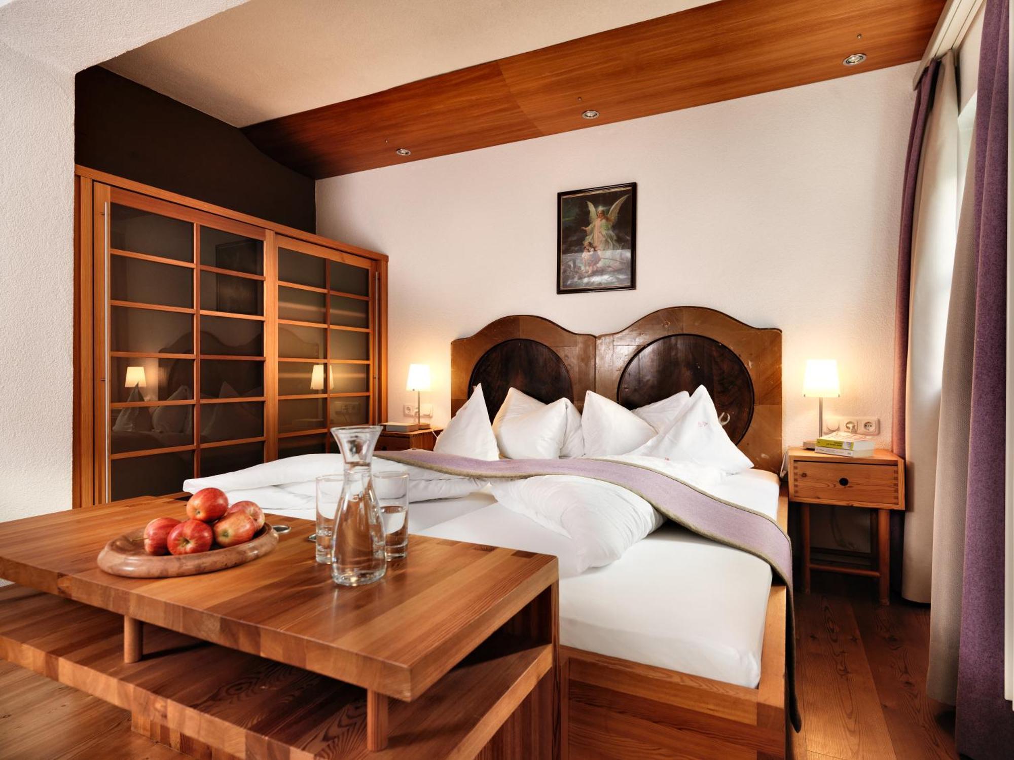 Hotel Goldener Adler - Im Sommer Silvretta Card Premium Inkludiert Ischgl Exterior photo